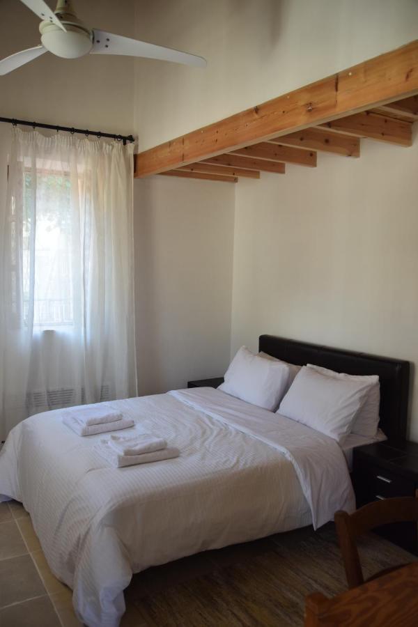 Konatzin Tou Massou By Raise Apartment Moutoullas Luaran gambar